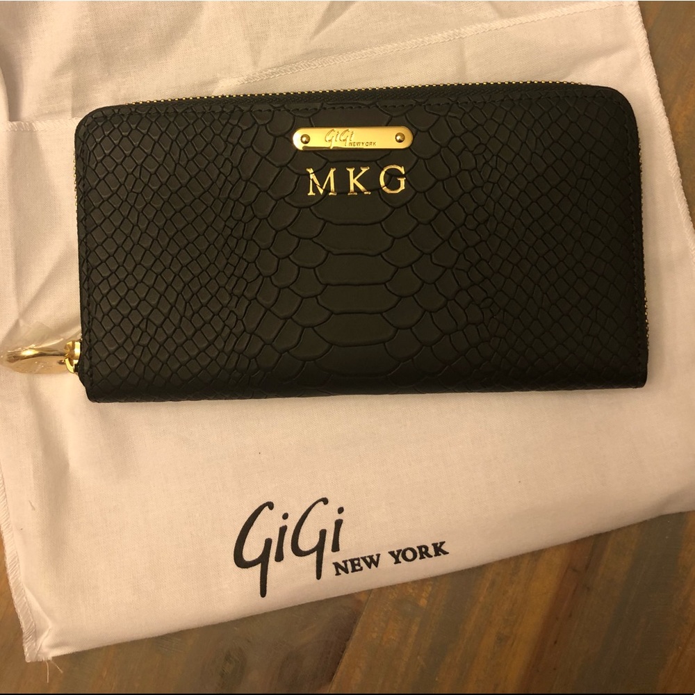 Gigi New York Large zip around wallet